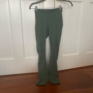 Lululemon Train Times pant size 2 25”